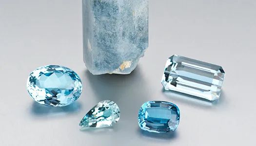 Aquamarine
From GIA