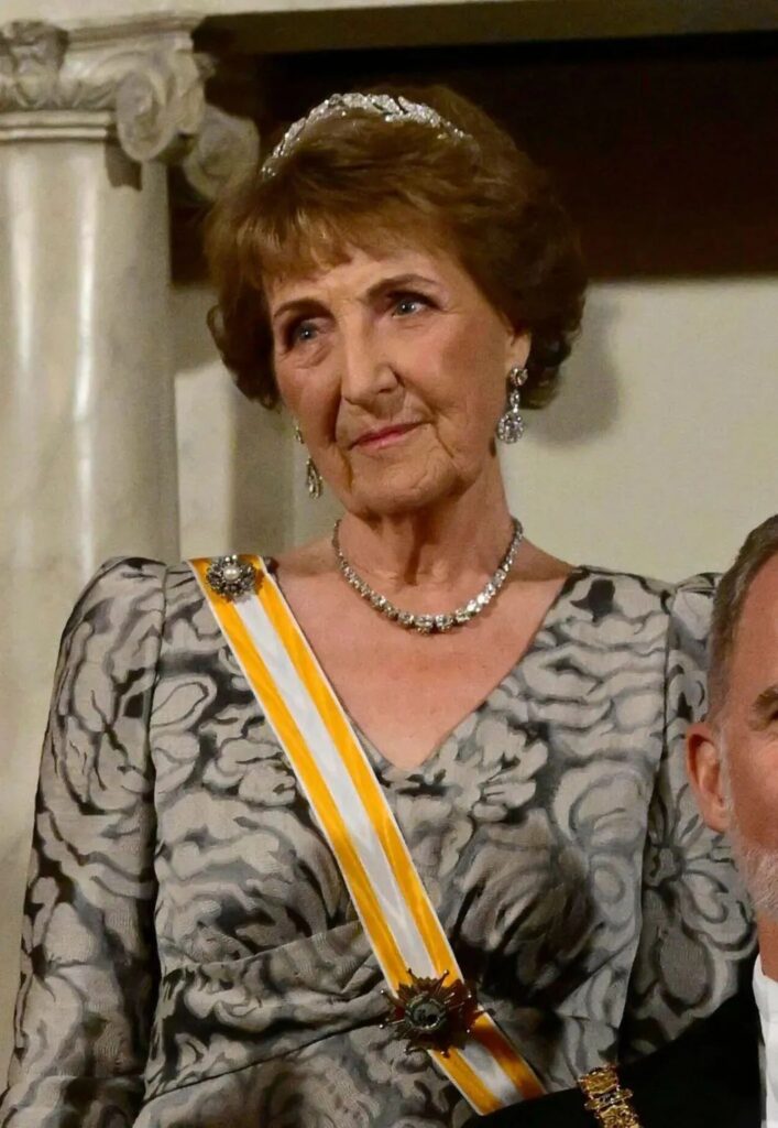 Dutch Princess Margriet wearing the Dutch Laurel Wreath Tiara