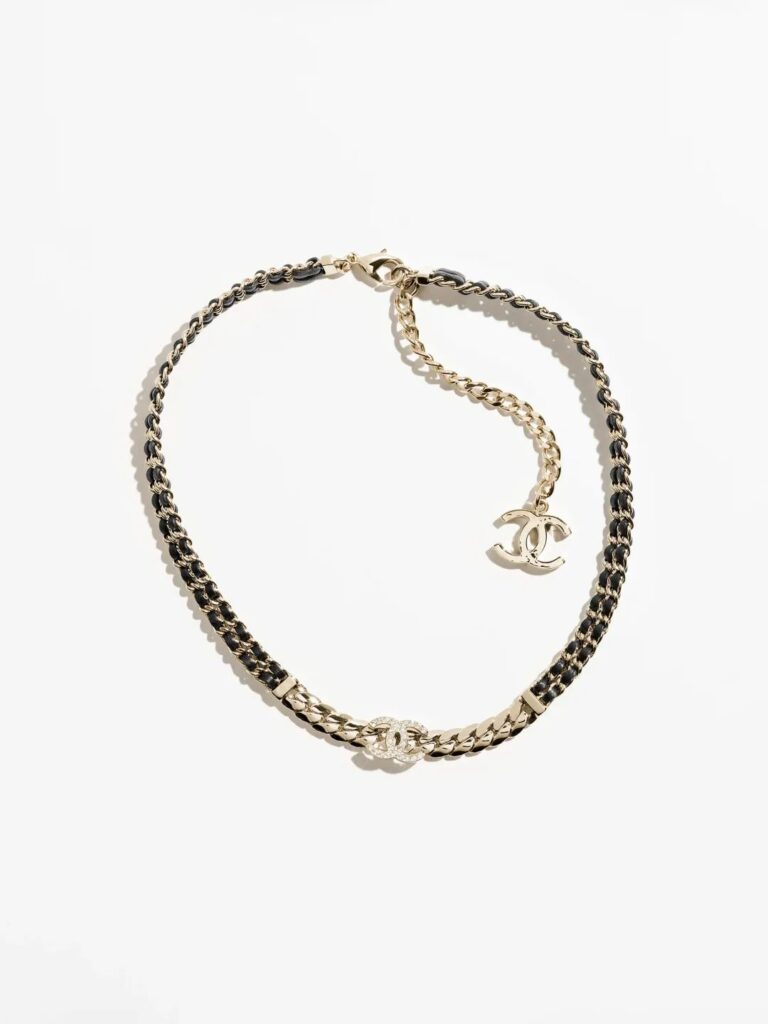 Jewelry Trends Vintage Metal Necklace