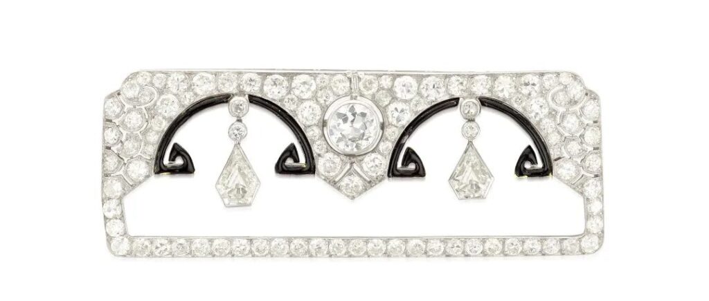 Lacloche Frères Art Deco diamond and enamel brooch, Phillips 2023 Hong Kong Fall Auction item