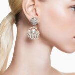 Shell Sensation: Unveiling the Dazzling Reflections in 2025 Spring/Summer Jewelry Trends