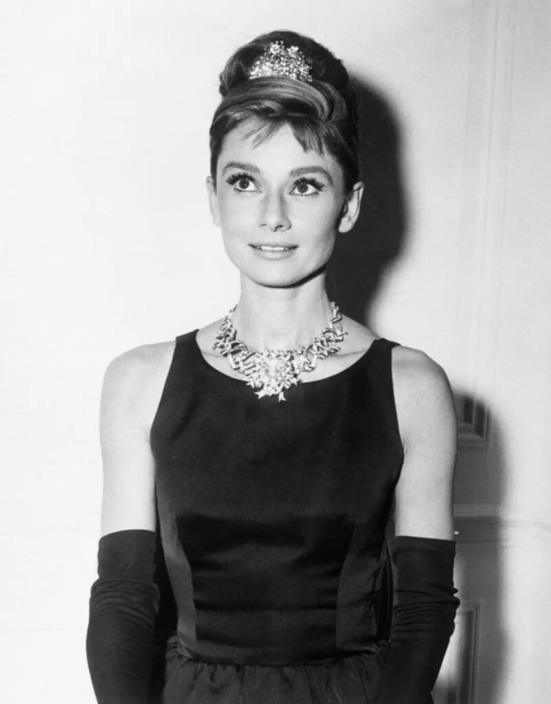 Audrey Hepburn wearing Tiffany's
Ribbon Rosette necklace