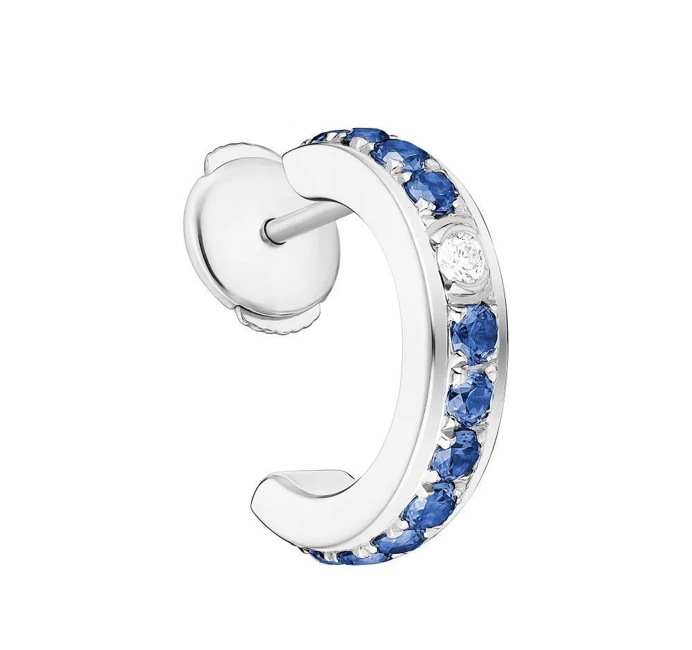 Possession White Gold Earrings, by Piaget
Set with 12 brilliant-cut sapphires totaling 0.16ct and 1 brilliant-cut diamond of 0.01ct.