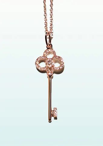 "Tiffany Keys" collection crown-shaped key pendant