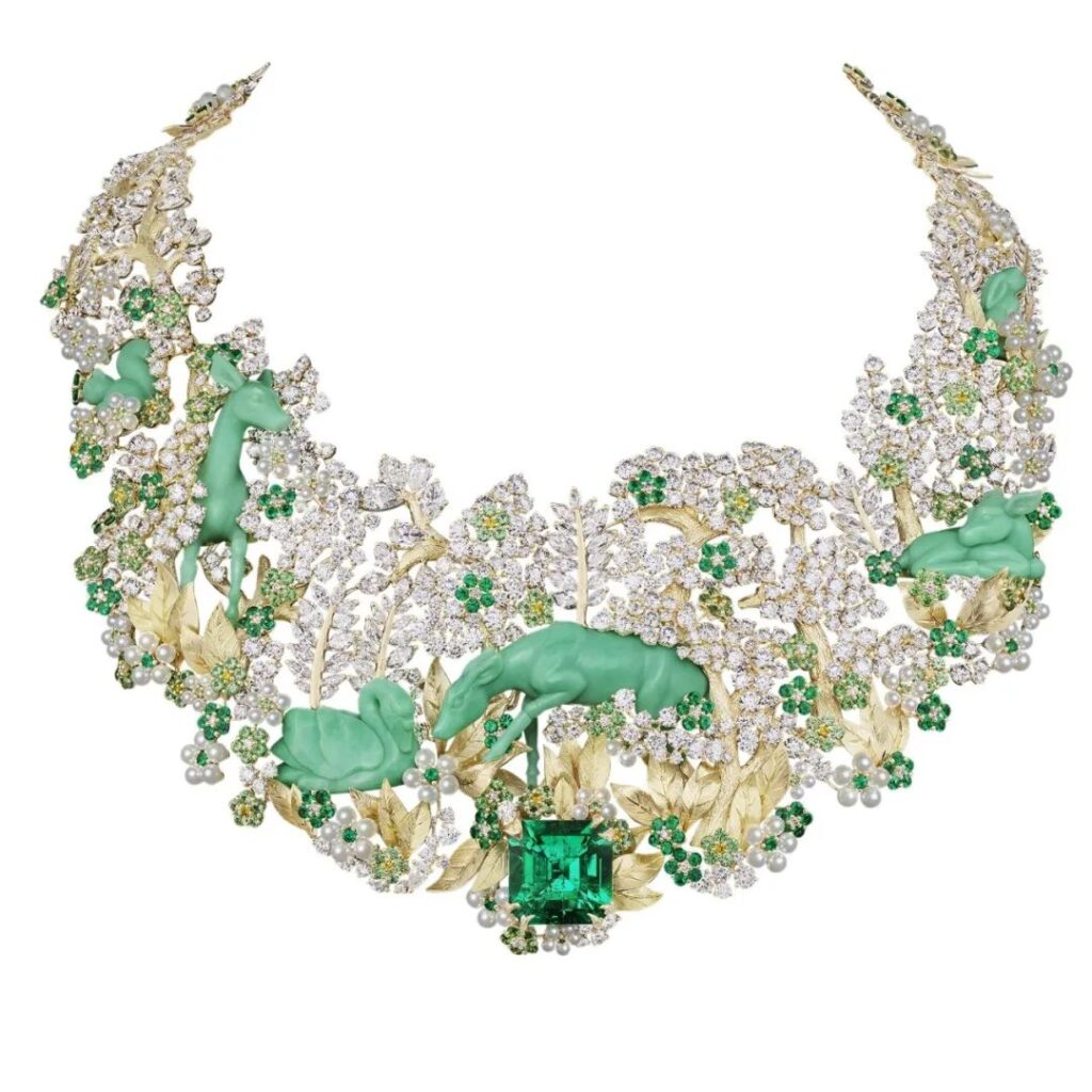 Dior
Diorama & Diorigami High Jewelry Collection Necklace
Emeralds, Sapphires, Tsavorites, Pearls, Chrysoprase, Diamonds