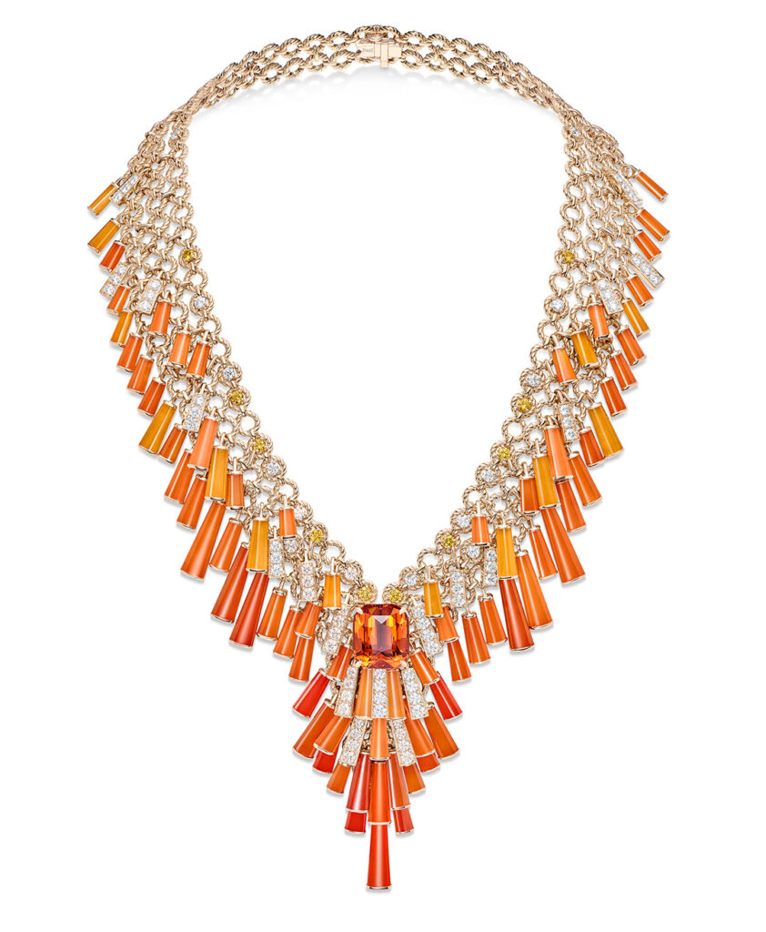 PIAGET Essence of Extraleganza high jewelry necklace