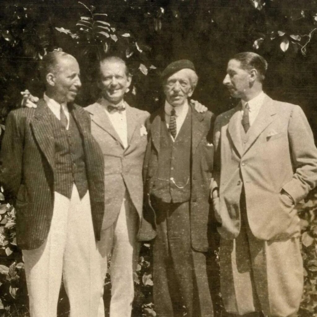 A photo of the Cartier brothers with their father. From left to right: Pierre, Louis, father Alfred Cartier, and Jacques.