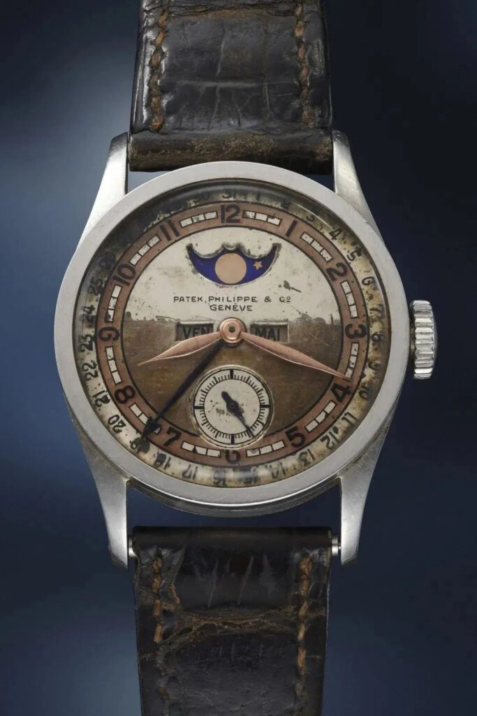 Patek Philippe wristwatch from Puyi's collection
Reference 96 Quantieme Lune
May 2023, Phillips Hong Kong
Sold for: 48,850,000 HKD