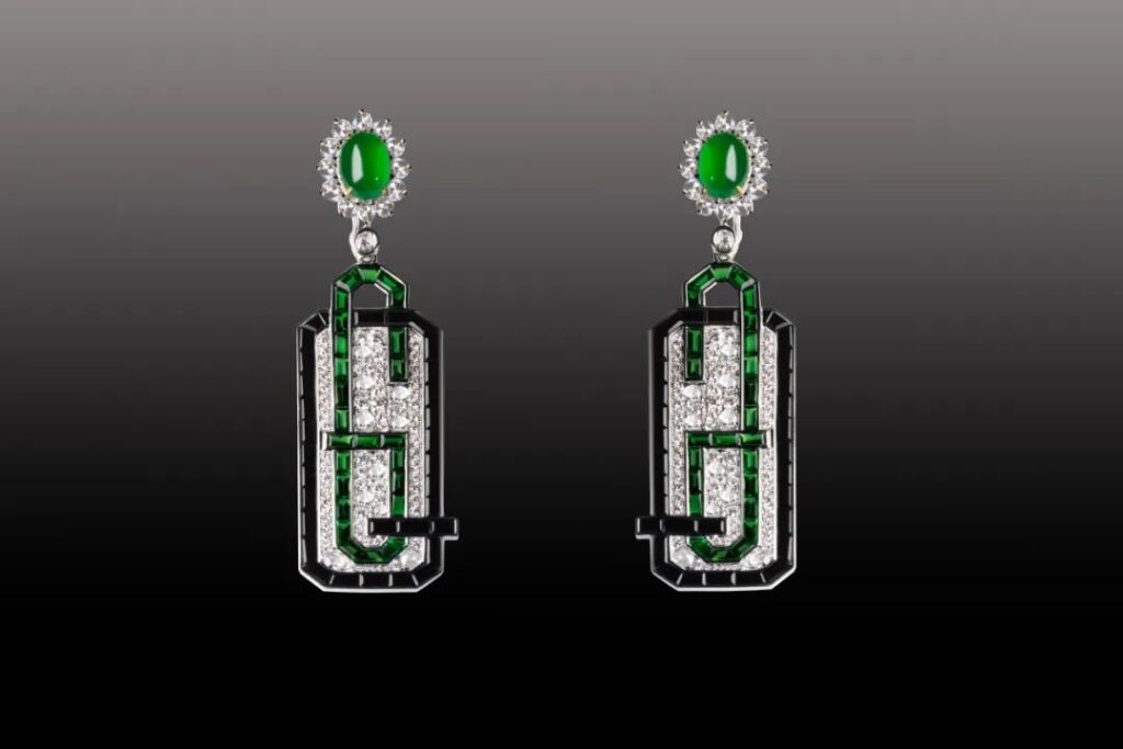 
GuiQi Jewelry
Monogram earrings
Jadeite, diamonds, tsavorite