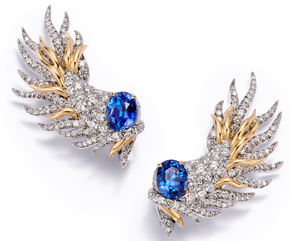 Tiffany & Co.
Jean Schlumberger by Tiffany high jewelry collection earrings
18K yellow gold, platinum, sapphires, diamonds