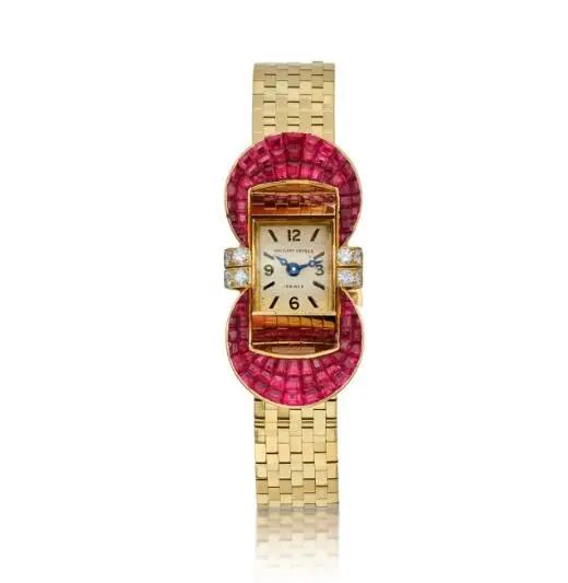 Van Cleef & Arpels
Volets Watch
From the Vault: Exceptional Signed Jewels
March 2024, Sotheby's New York