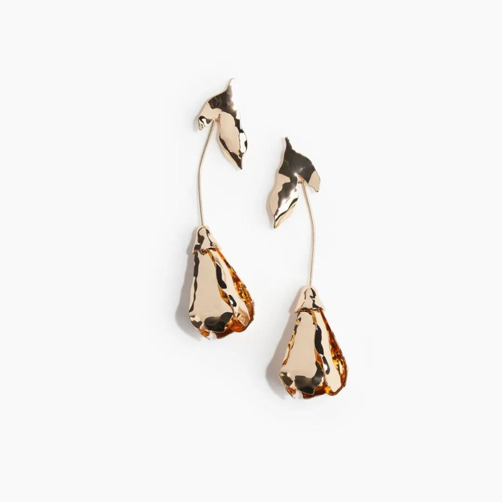 Gilded Elegance: Decoding Fall/Winter 24/25 Jewelry Trends