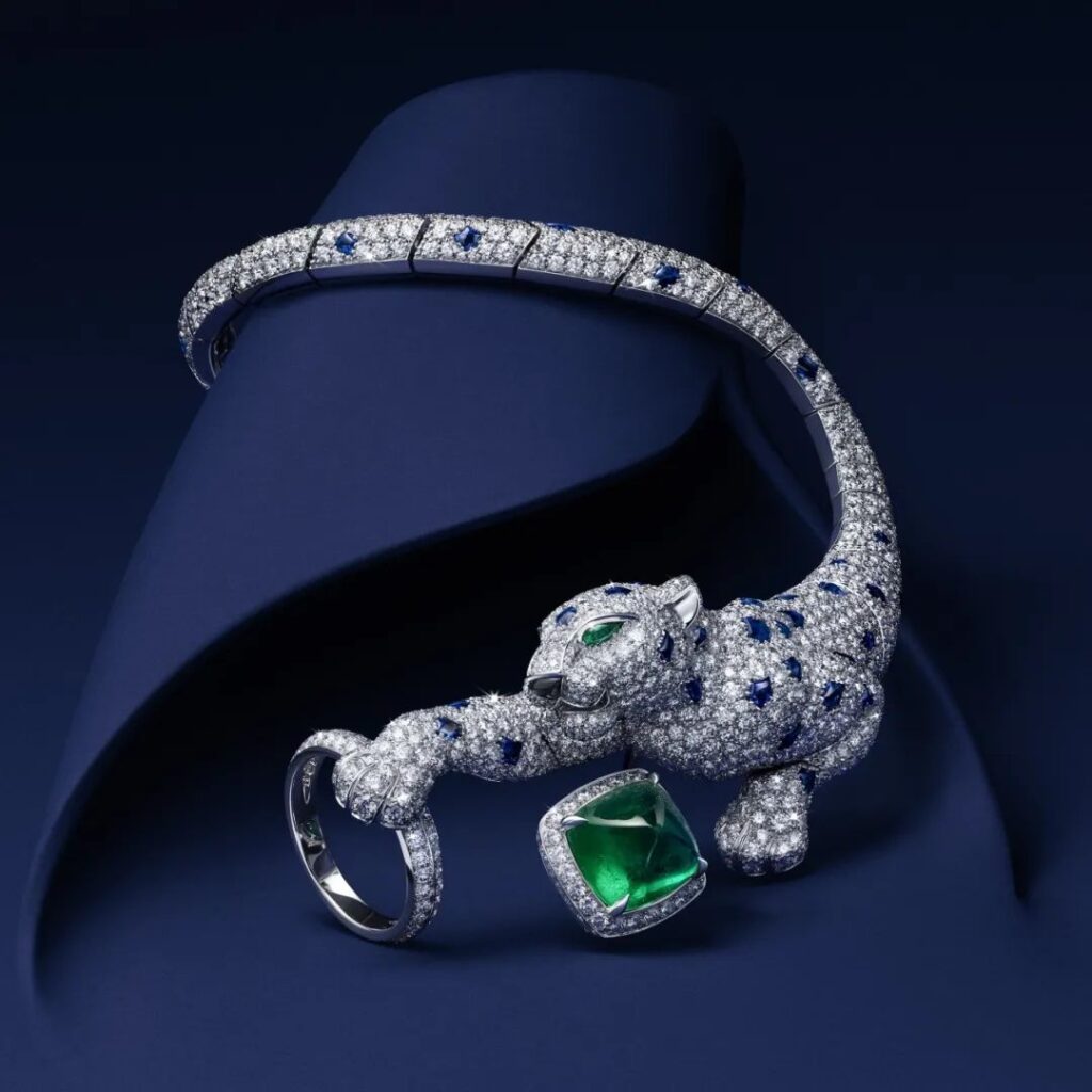 Cartier
Nature Sauvage High Jewelry Collection
Panthère Jaillissante White Gold Bracelet