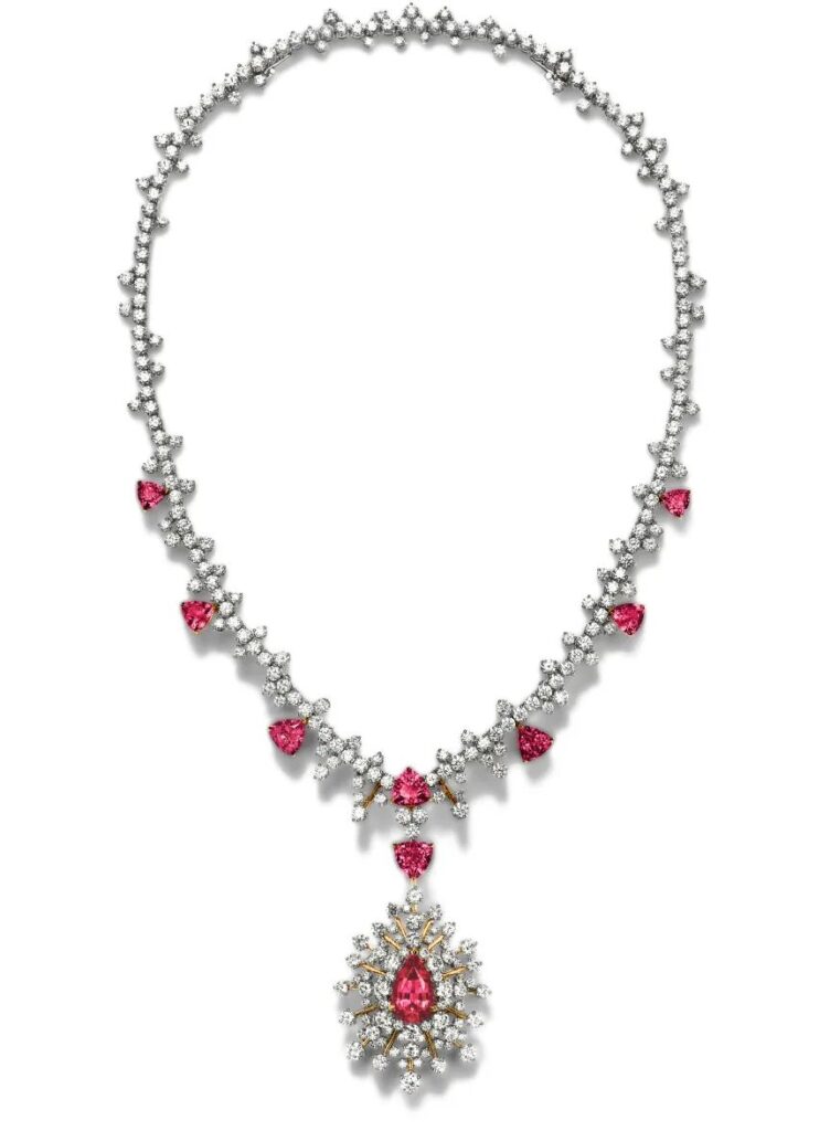 Tiffany & Co.
2024 Blue Book High Jewelry Collection
Pink Spinel and Diamond Necklace/Tiara