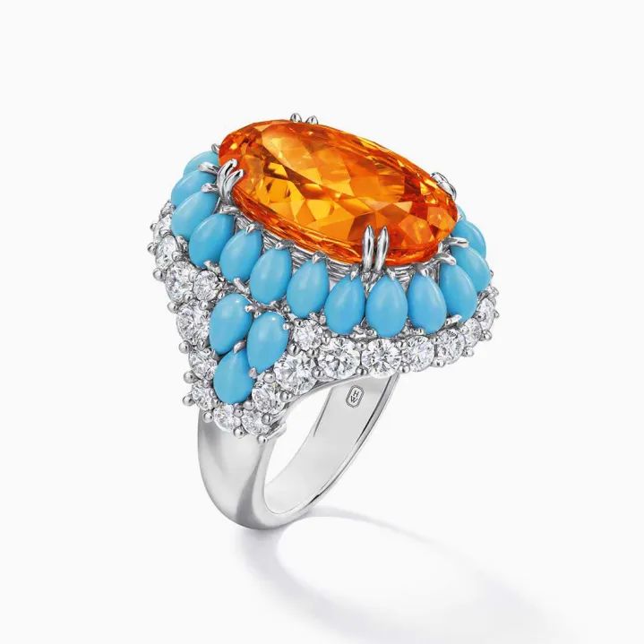 Harry Winston
Candy High Jewelry Collection Ring
Turquoise, fanta stone, diamonds