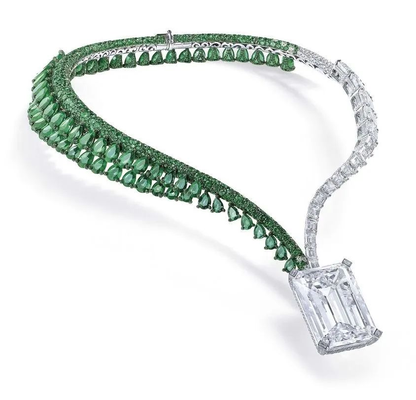 de Grisogono Diamond and Emerald Necklace
Christie's Geneva, November 2017
Sold for: 33,500,000 Swiss Francs