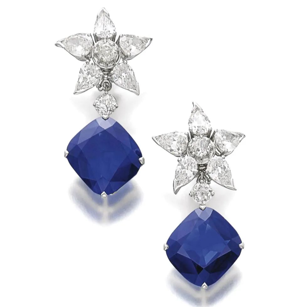 Richelieu Kashmir Sapphire Earrings
Sotheby's auction 2013
Sold for: 7,000,000 Swiss francs