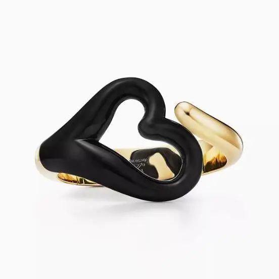 Tiffany & Co.
Elsa Peretti Open Heart Cuff
Gold and Black Jade