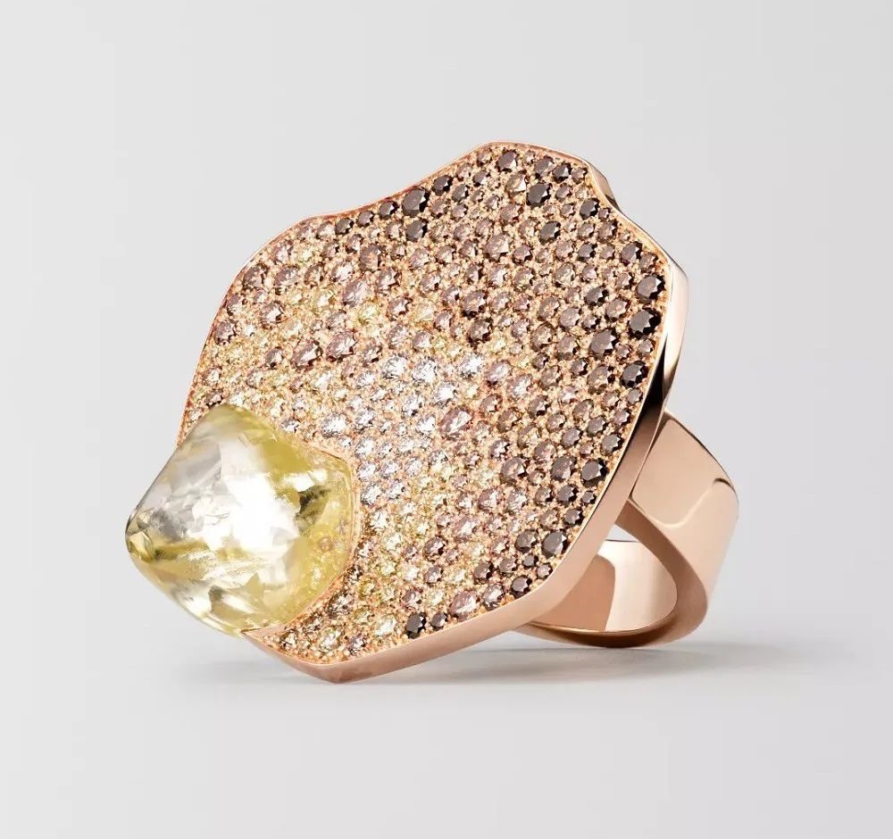 Lumières brutes Rose Gold Ring, by Hermès