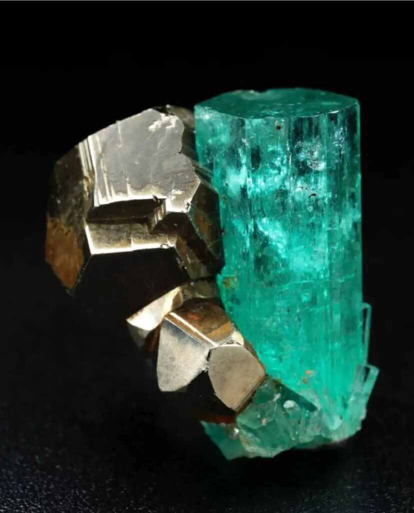 Chivor mine emerald rough