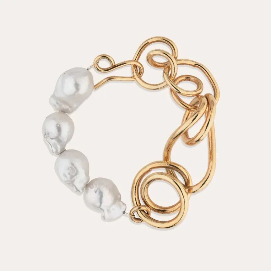 18K Gold and Baroque Pearl Bracelet