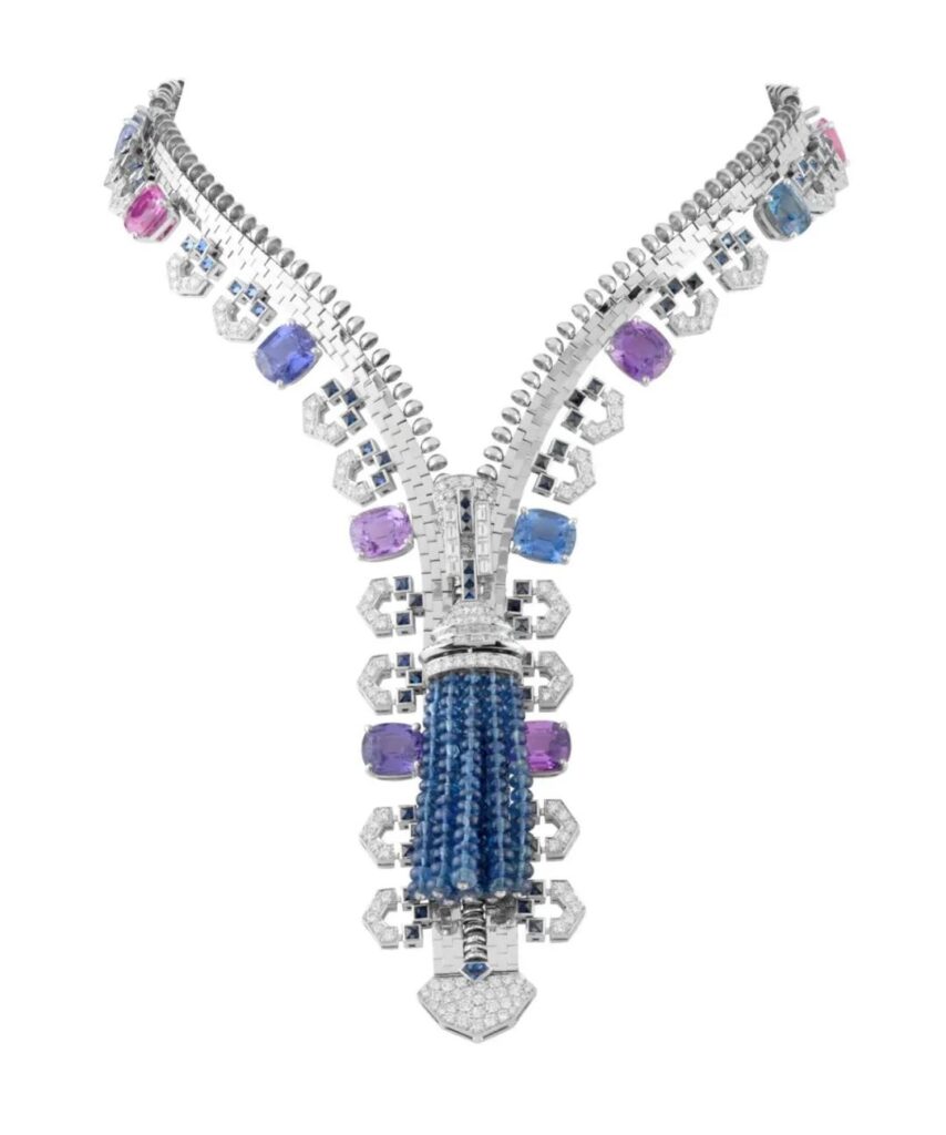 Van Cleef & Arpels
Zipper necklace launched in 2011