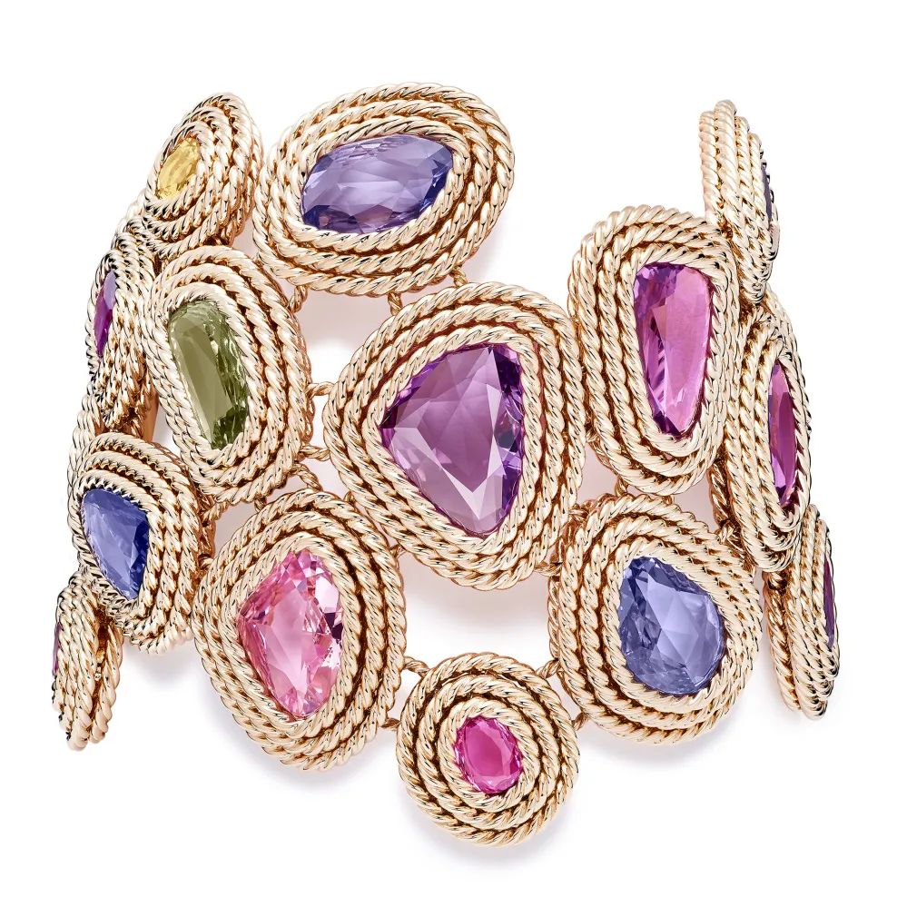 Piaget
Essence of Extraleganza Collection
High Jewelry Bracelet