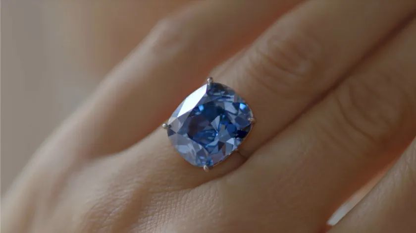 "The Blue Moon of Josephine" Ring