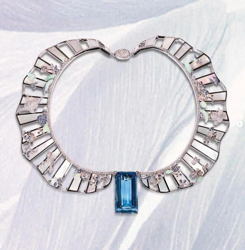 Simone Jewels
Le Grand Chinoiserie necklace
White gold, opal, aquamarine, mother-of-pearl, sapphires, diamonds