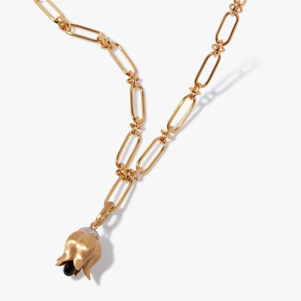 Gilded Elegance: Decoding Fall/Winter 24/25 Jewelry Trends