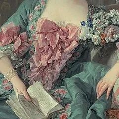 In this famous portrait by Boucher, Madame de Pompadour wears a classic eschelle-style stomacher