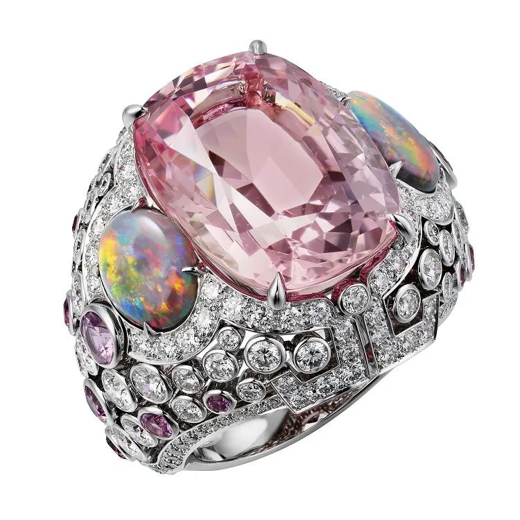 Cartier
Yoshino Morganite Ring