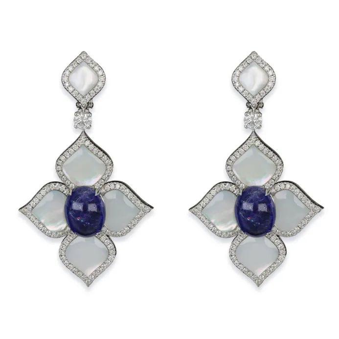 Maison J'OR Harem series
18K white gold, tanzanite, diamonds, mother-of-pearl