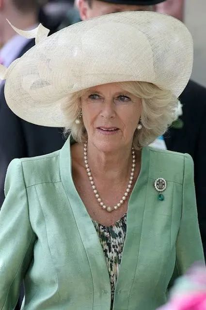 Camilla wearing the Prince of Wales Feathers Brooch