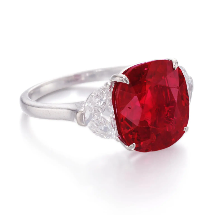 Graff | Ruby and Diamond Ring