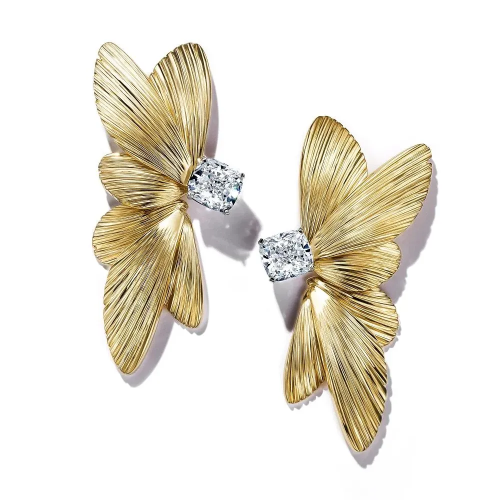 Tiffany & Co.
Blue Book High Jewelry Collection
Jewel Box Chapter Flight Butterfly Earrings