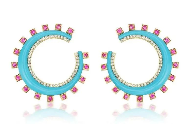 Sorellina Monroe Crescent Earrings
18K gold, turquoise, sapphire, diamonds