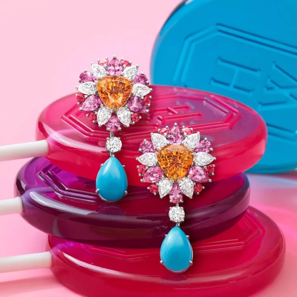 Harry Winston Candy Collection Earrings
Spessartite garnet, pink sapphire, diamond, turquoise