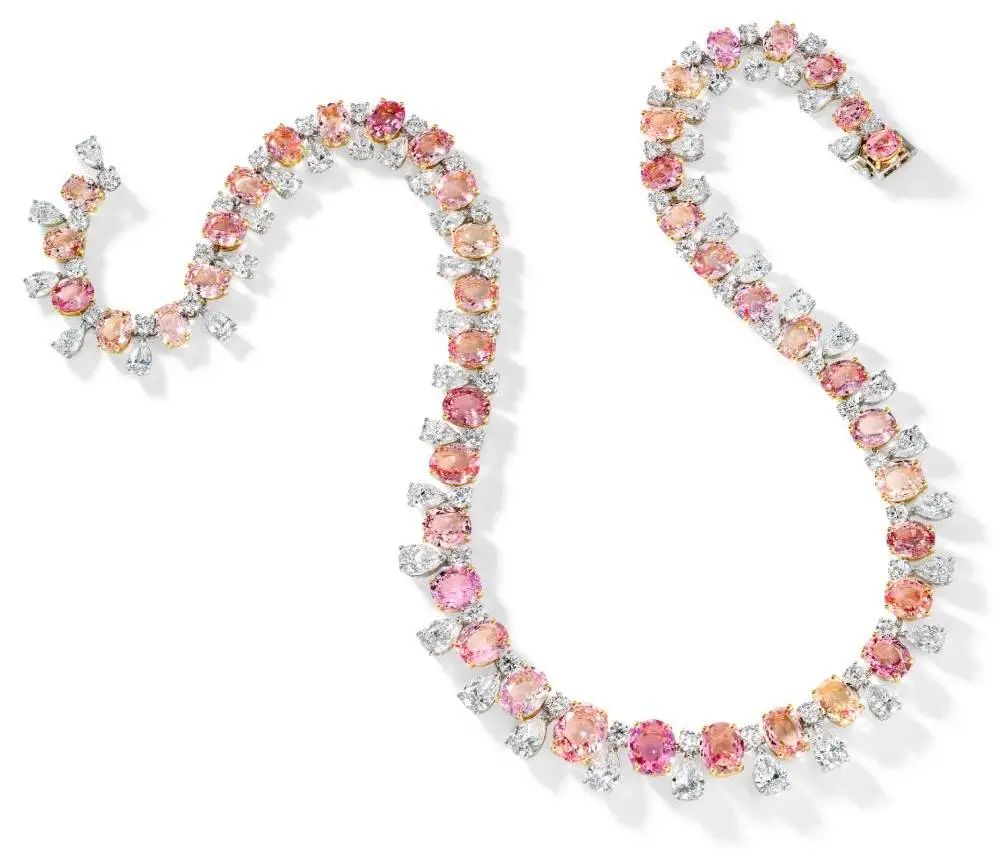 Oscar Heyman
Pink and orange Padparadscha sapphire and diamond necklace