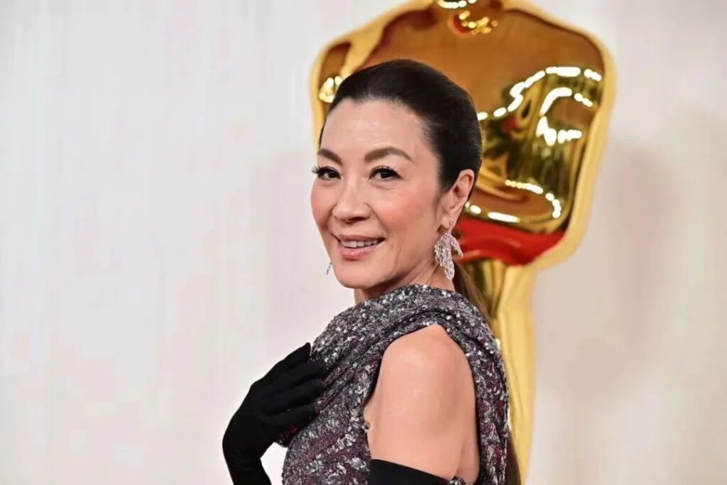 Michelle Yeoh wearing CINDY CHAO The Art Jewel