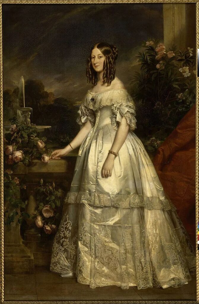 Duchess of Nemours, Franz Xaver Winterhalter, 1852, Palace of Versailles
Winterhalter painted several portraits of Princess Sissi, Empress Eugénie, and Queen Victoria, making his work extremely valuable for reference. From the above two works, it's clear that the original triangular stomacher position has been replaced by brooches.