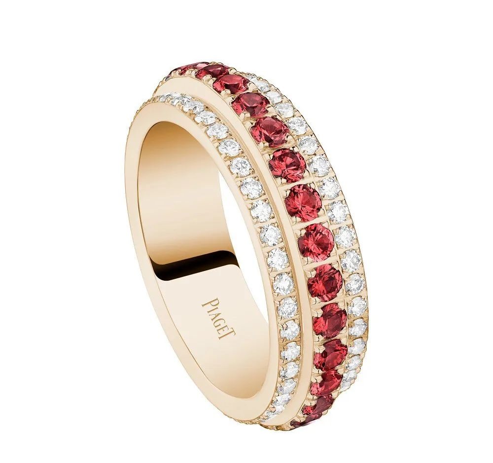 Possession Rose Gold Ring, by Piaget
Set with 29 brilliant-cut rubies totaling 1.43ct and 86 brilliant-cut diamonds totaling 0.78ct.