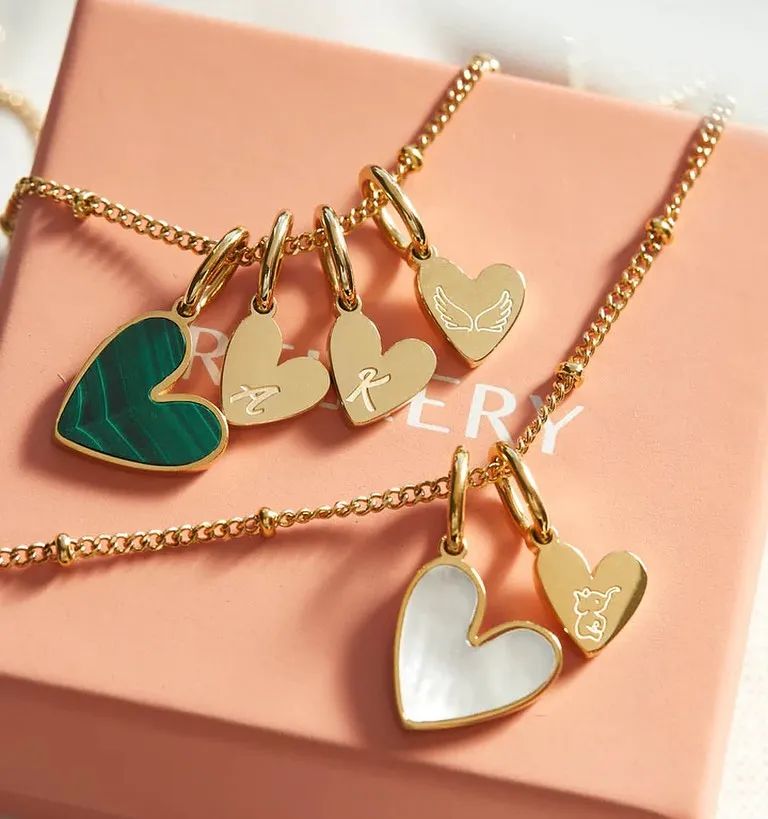 Love in Bloom: Unveiling the Enchanting Jewelry Trends for Valentine’s Day 2025