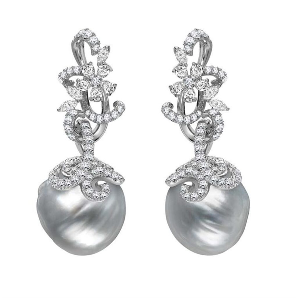 Mikimoto 
Regalia collection earrings