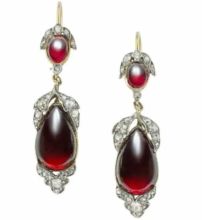 Bentley & Skinner Collection
Victorian garnet earrings
Circa 1850