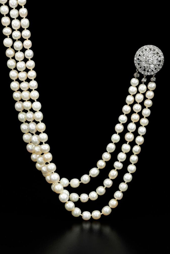 A necklace of Queen Marie's with diamonds and 331 natural pearls