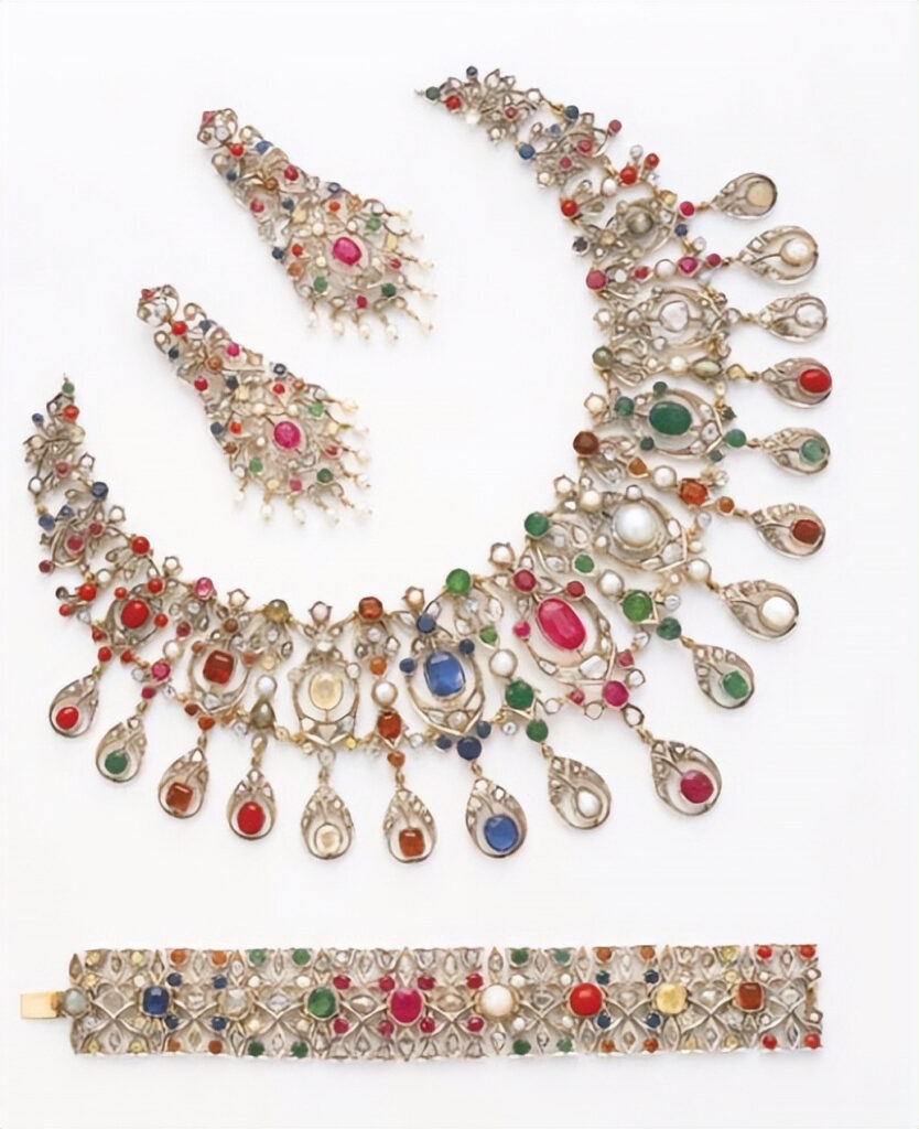 Navratna jewelry set, Christie's auction