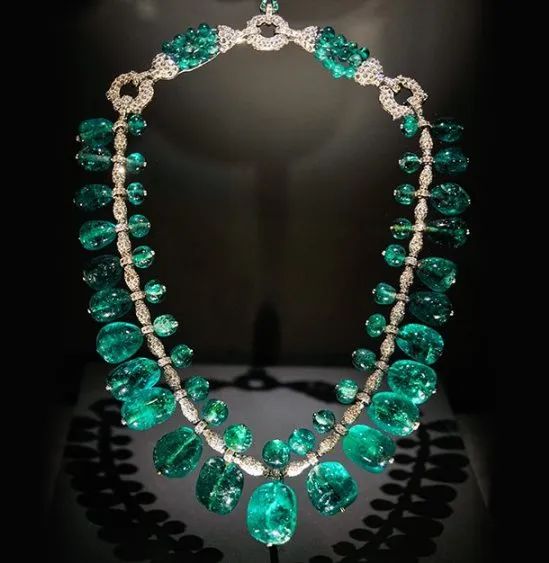 Marjorie Merriweather Post's Cartier emerald necklace