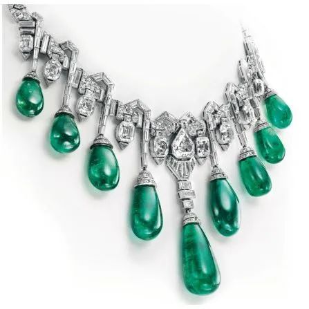 Van Cleef & Arpels emerald necklace designed for Egyptian Princess Faiza