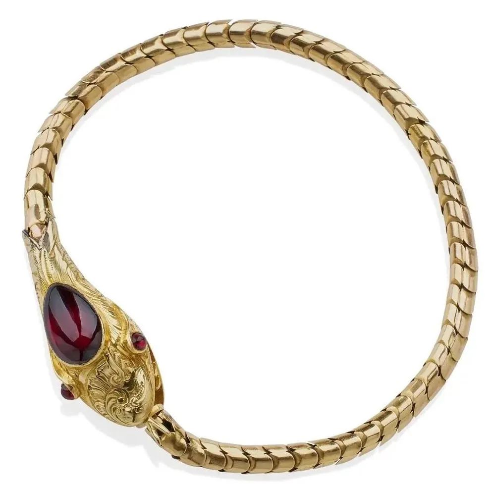 Macklowe Gallery Collection
15K gold garnet snake bracelet
Circa 1880